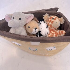 ebba Engaging Baby Talk Noah's Ark Baby Stuffed Animal